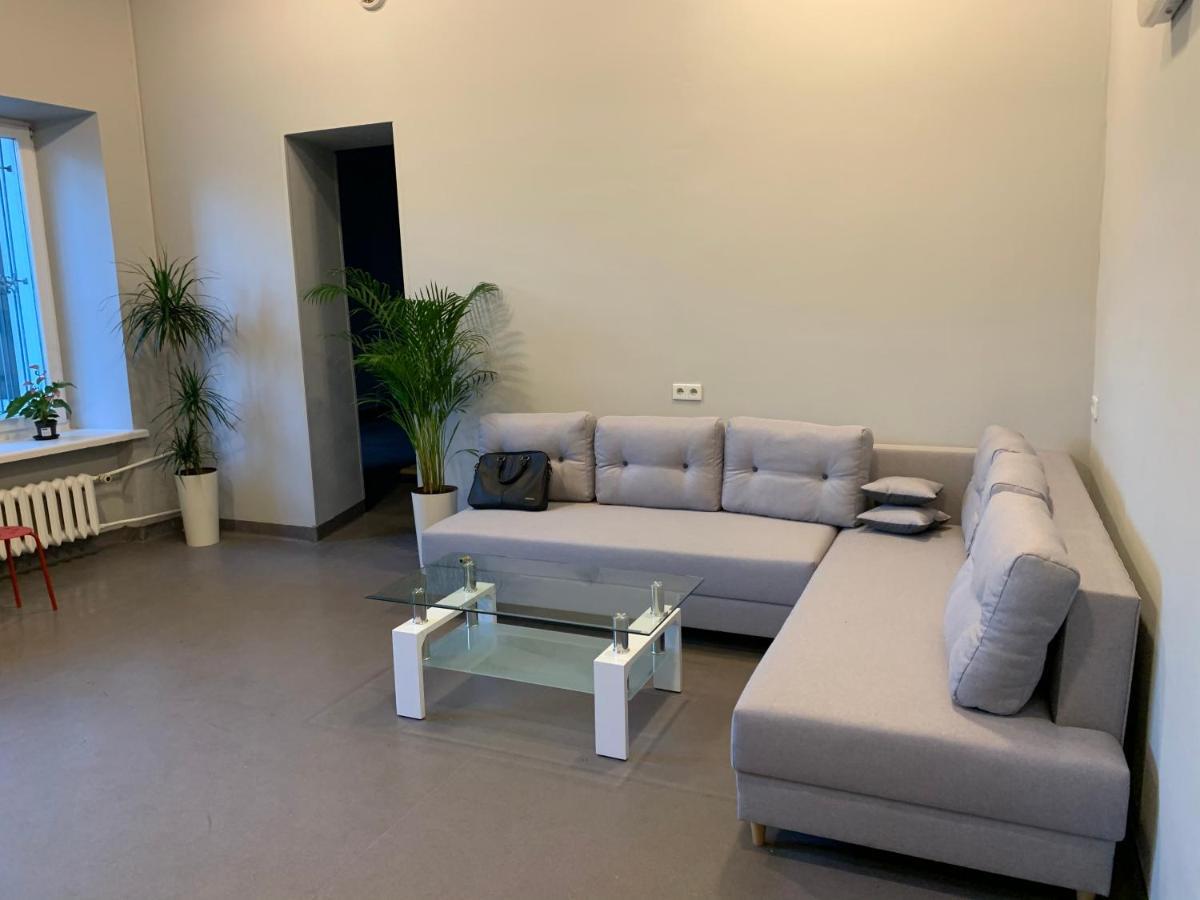 Sanera Hostel Варшава Екстериор снимка